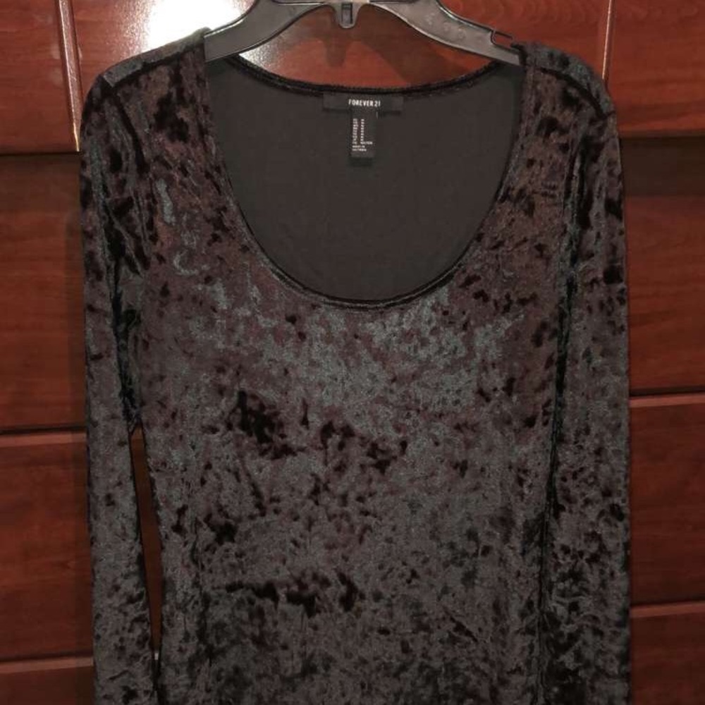 black velvet bodycon dress